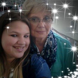 Meet your Posher, Carlee